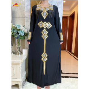 African Diamond Embroidered Abaya Dress with Scarf 1